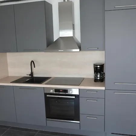 Apartment Sole Turanj